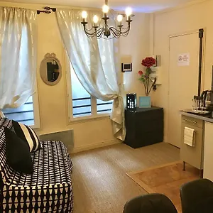 Apartment Luxembourg-proche St Germain Des Pres, Paris