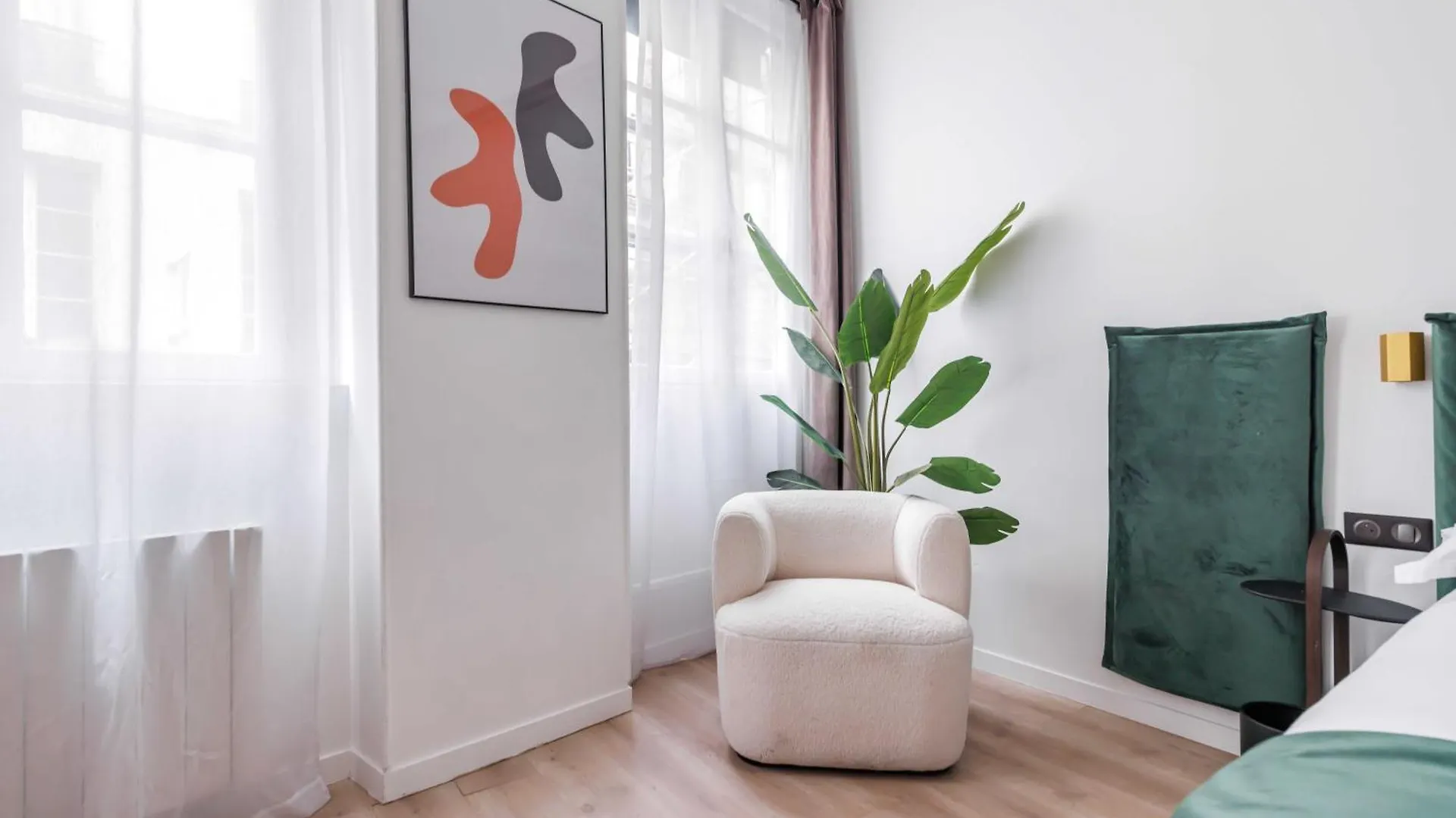 Charming Duplex Parisian T3 - Heart Of Saint-Germain Apartment 0*, Paris